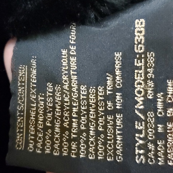 Novelti Vest - Picture 5 of 8